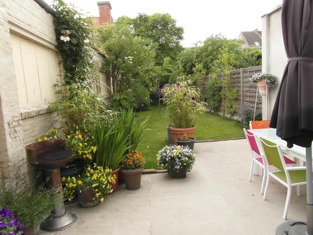 Apartment Garden In The City Gent
